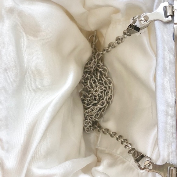 Pearl Clutch/Handbag - Picture 2 of 2